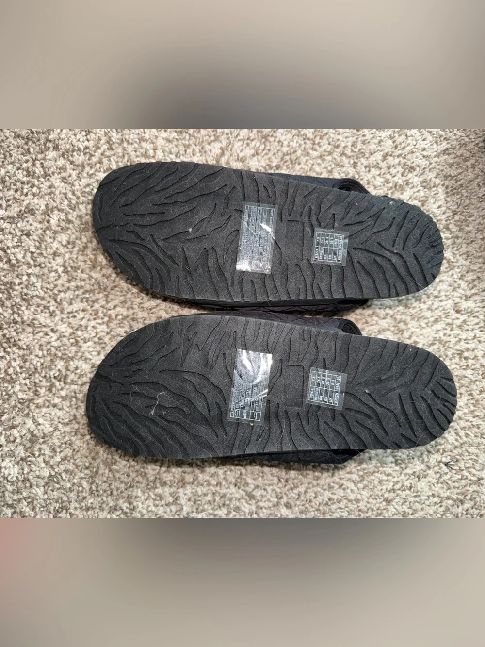 Forever 21 Black Quilted Velcro Slide Sandals